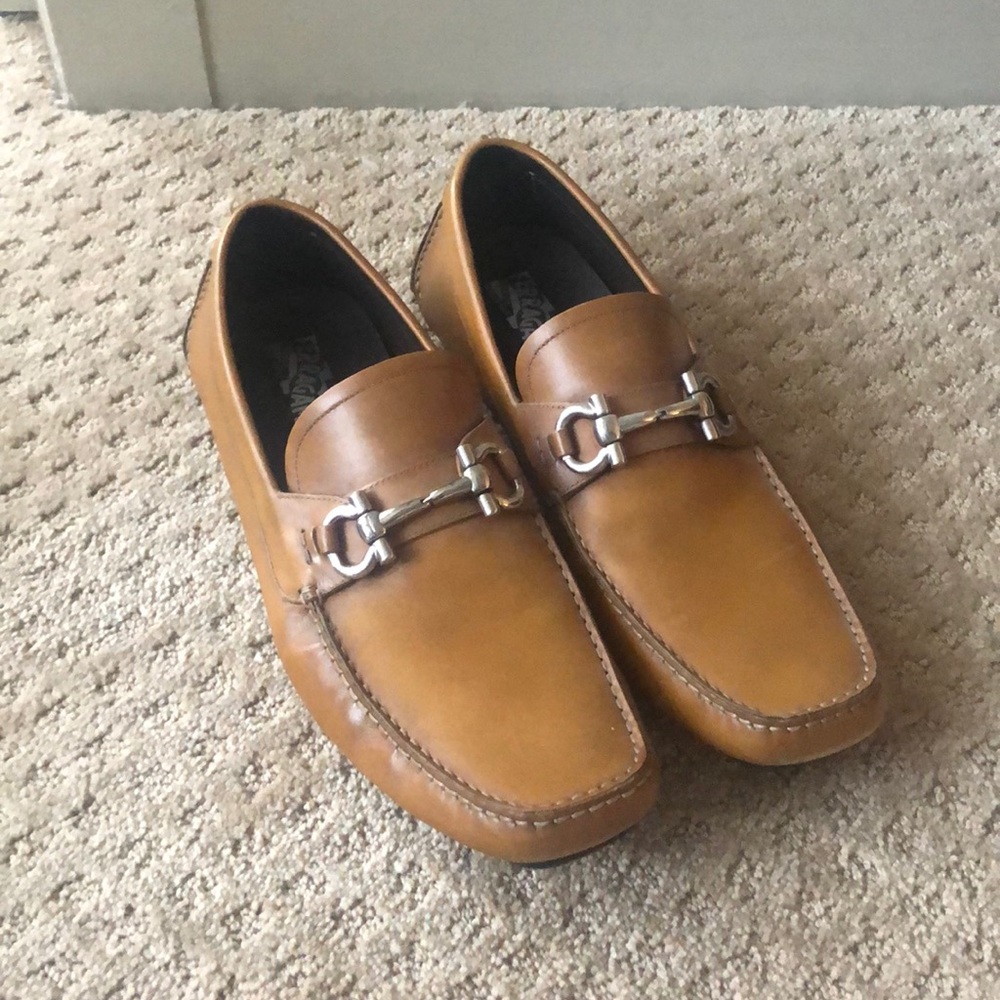 Mens Chestnut Ferragamo Drivers